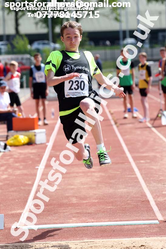 Boys under-15s long jump, North Eastern Track and Fields Champs., Middlesbrough. Photo: David T. Hewitson/Sports for All Pics